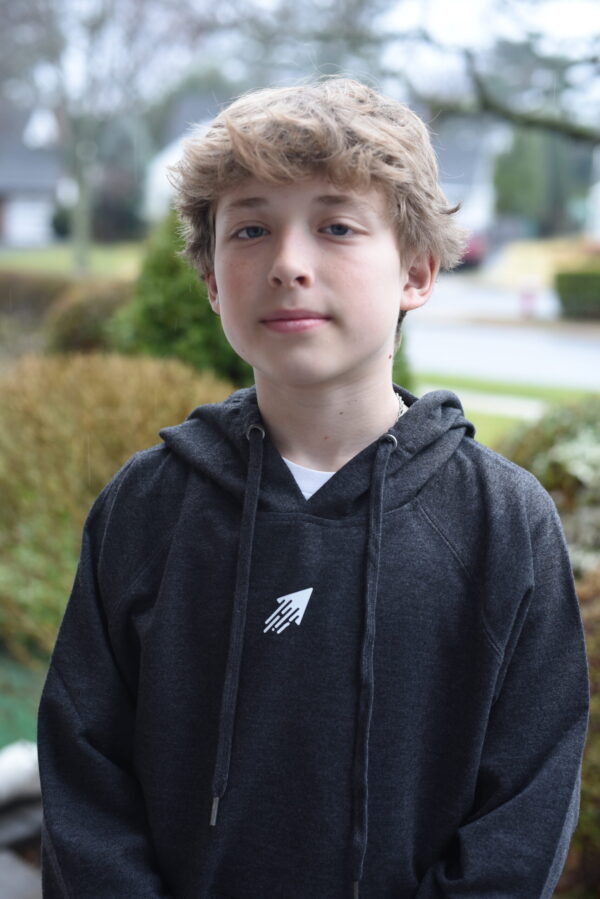 SPEEDY lightweight hoodie (front)