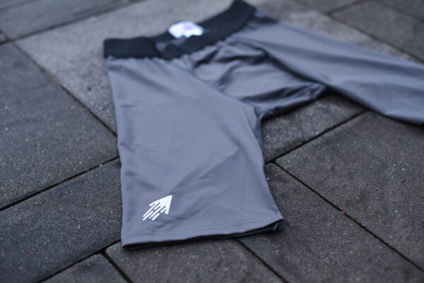 SPEEDY pro compression shorts