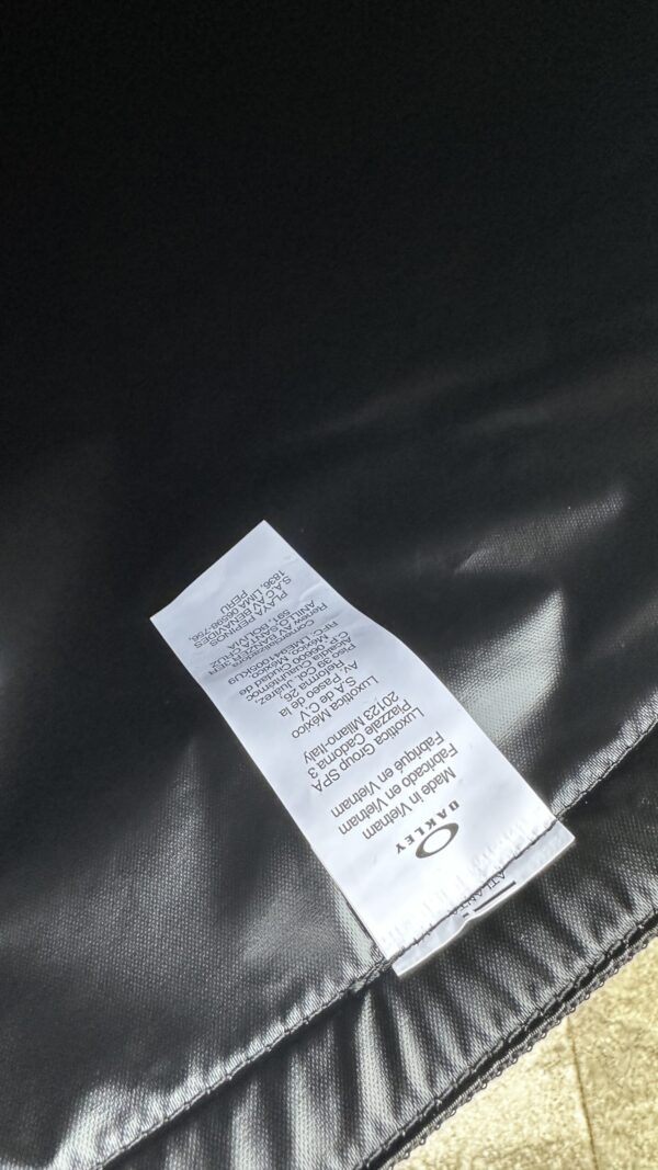 Oakley Waterproof Practice Bag (tag)