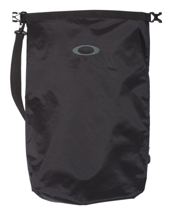Oakley waterproof practice bag